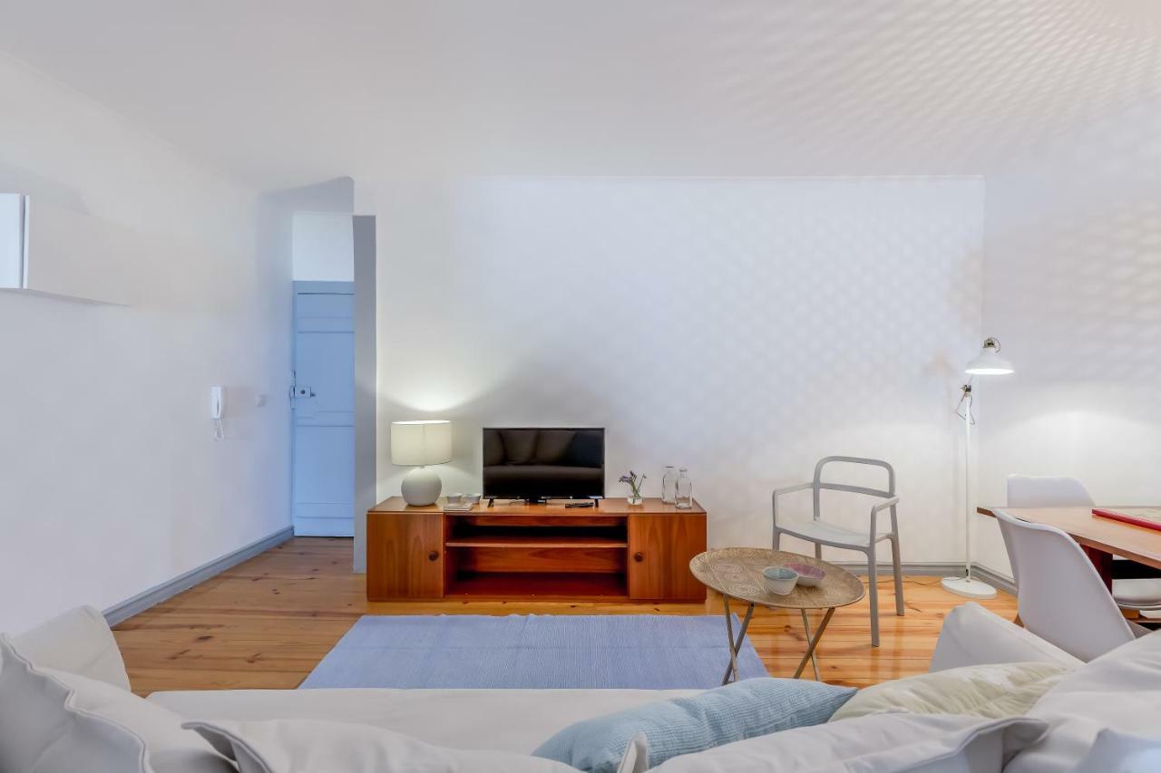 ליסבון Bright & Spacious Alfama Apartment, By Timecooler מראה חיצוני תמונה