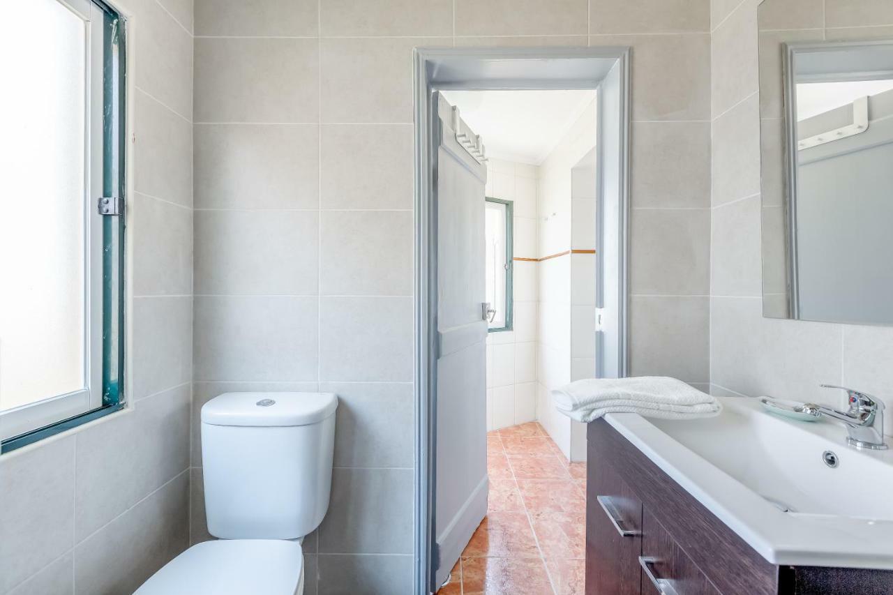 ליסבון Bright & Spacious Alfama Apartment, By Timecooler מראה חיצוני תמונה